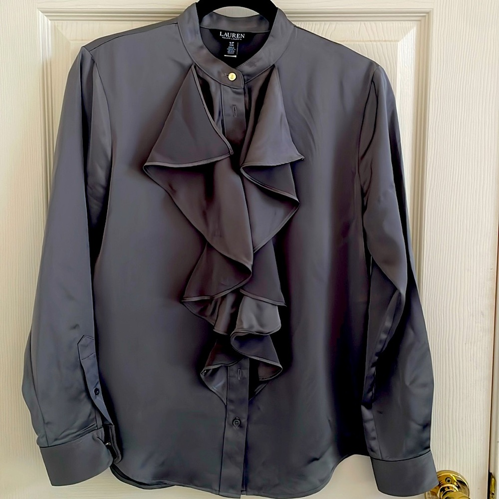 Ralph Lauren Buttons Down Shirt